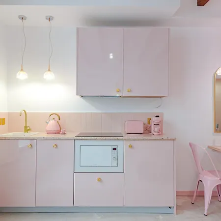 Glamorous Pink Studio In City Center Alicante Exterior photo