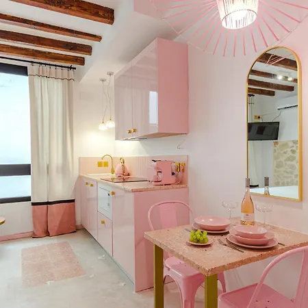 Glamorous Pink Studio In City Center Alicante Exterior photo